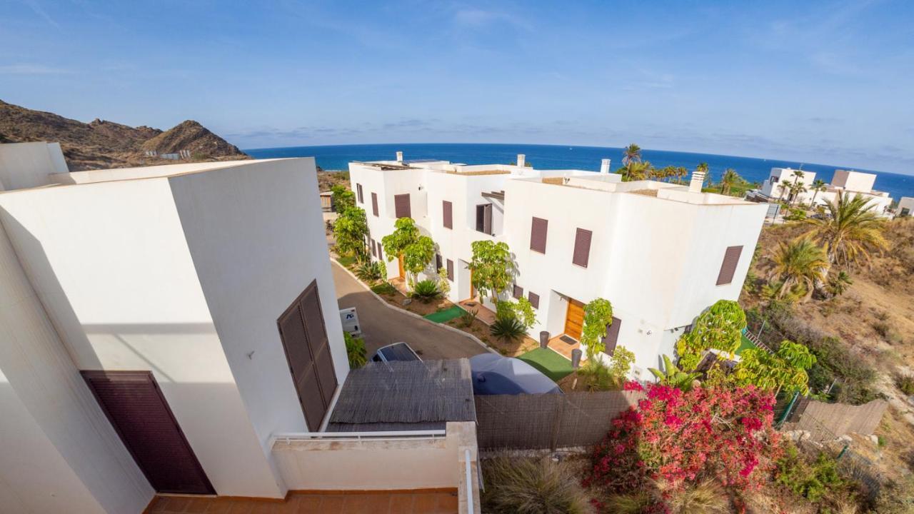 Avicena Beach - موخاكار المظهر الخارجي الصورة